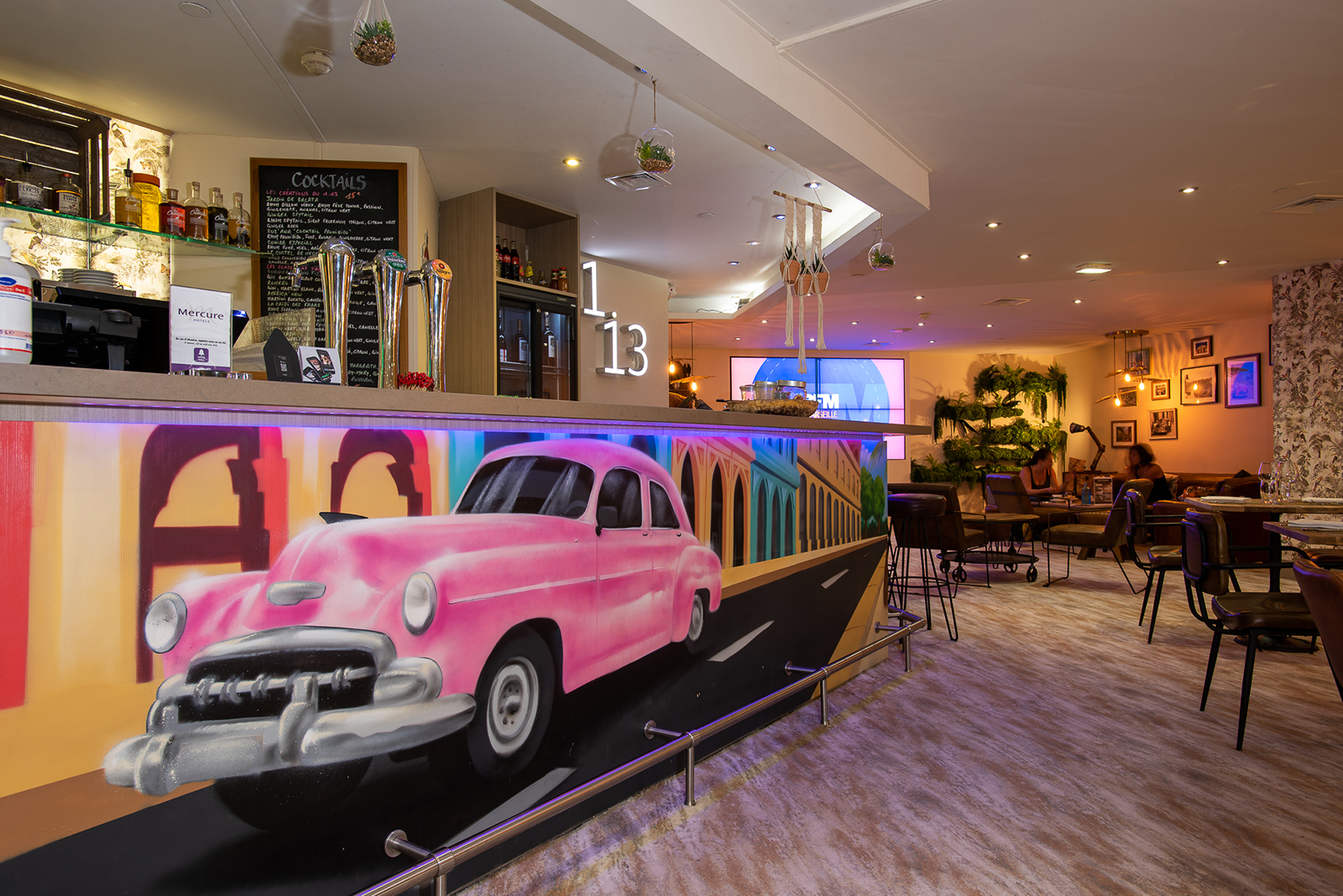 Illustrations photographiques à l'hôtel Mercure Vieux Port à Marseille.