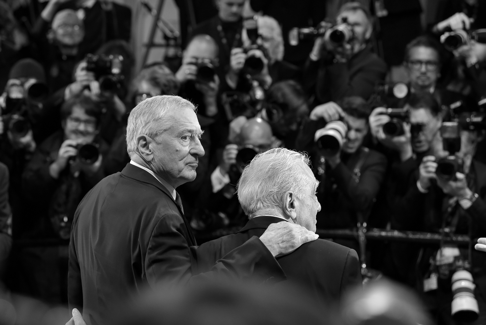 festival-cannes_regis-cintas-flores-154-144.jpg