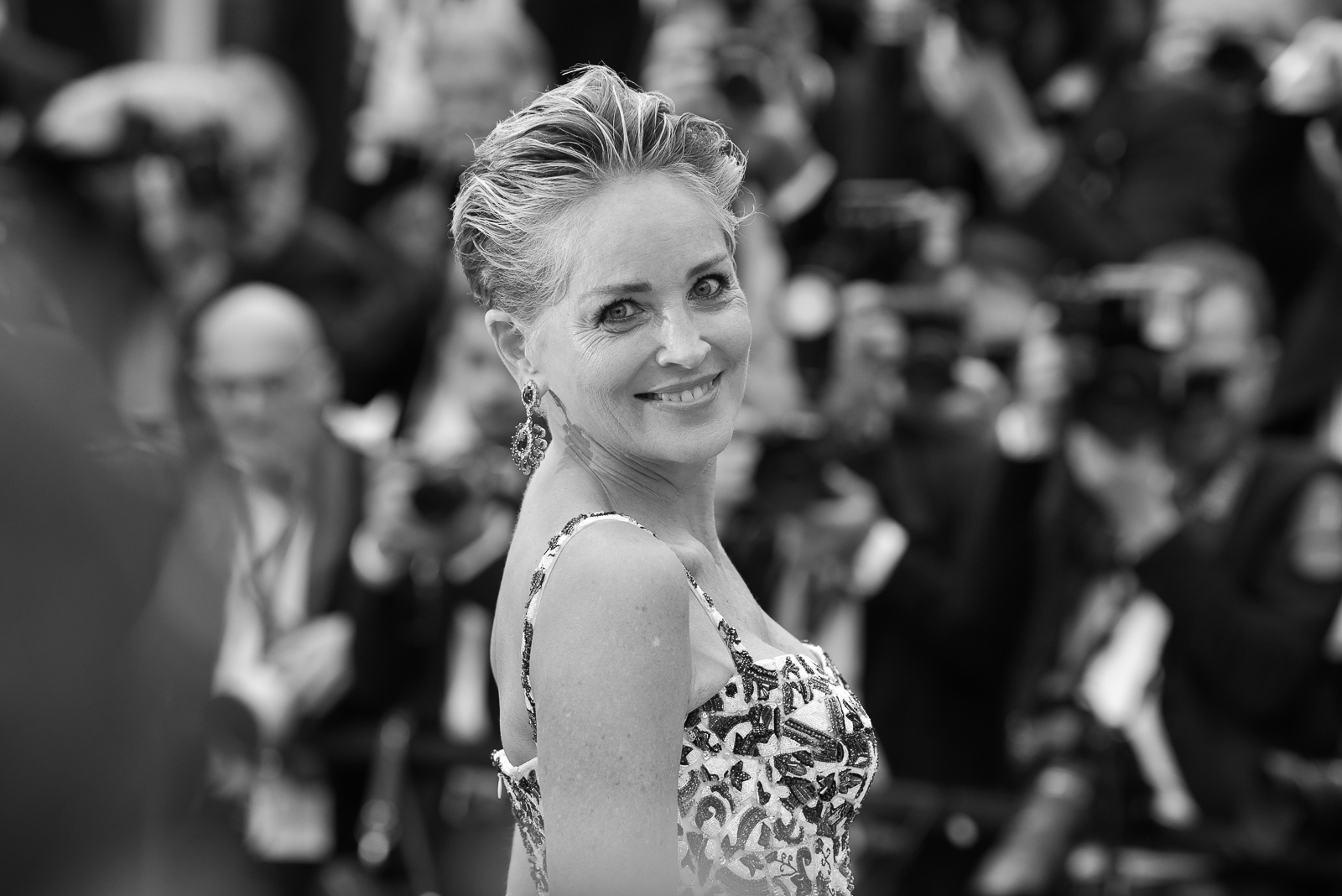 festival-cannes_regis-cintas-flores-110-100.jpg